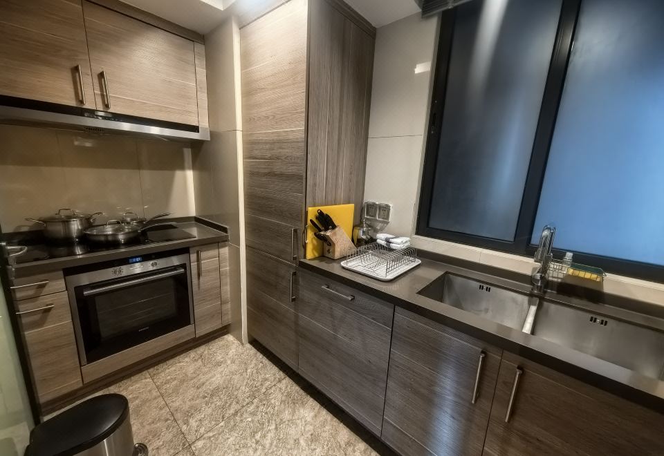 三房行政廣州塔景套房