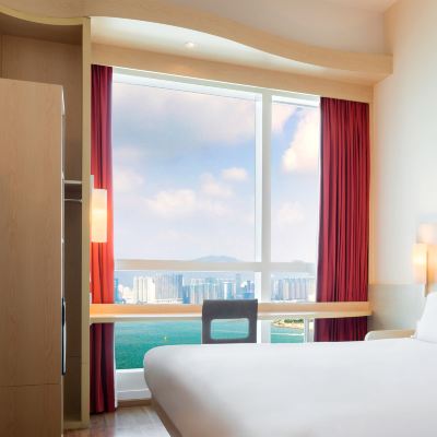 海港景大床房 宜必思香港中上環飯店優惠