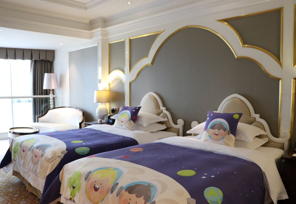 行政亲子双床房