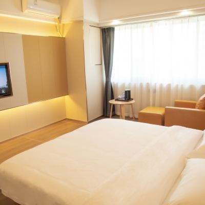 輕奢大床房 自由空間飯店（廈門湖裡萬達店）優惠