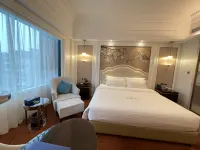 Poch Dream Hotel