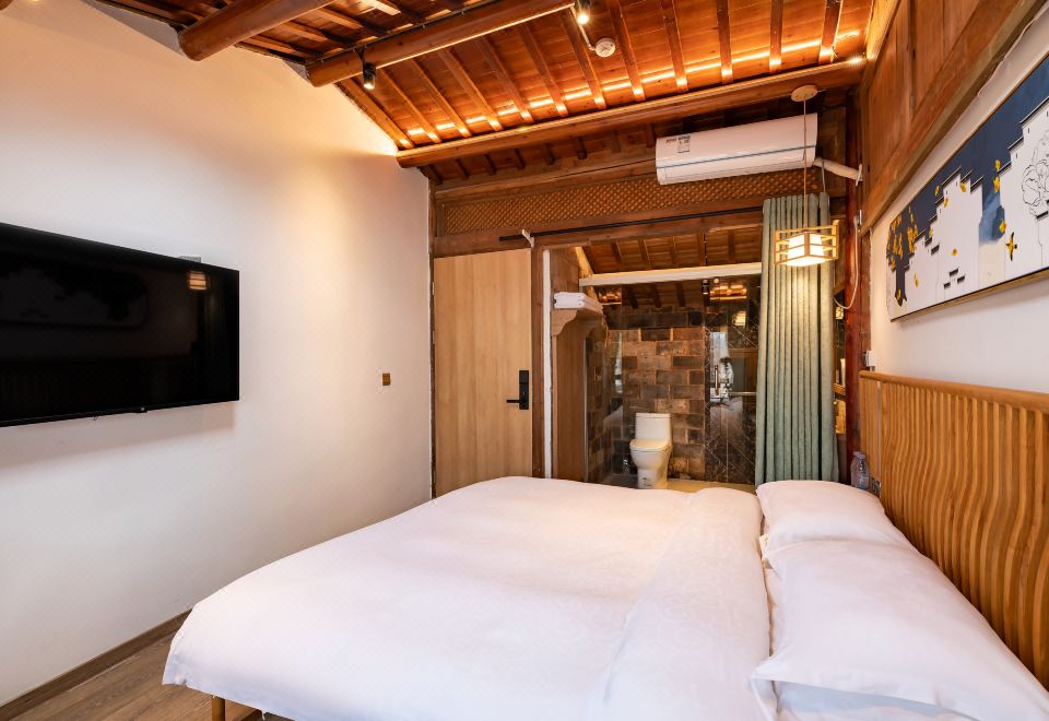 壹号院·思成唐风茶台·大玻璃窗观景大床房