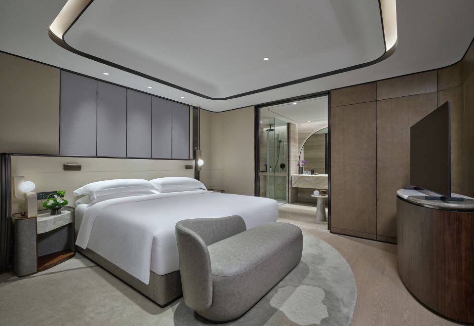 单卧湖景阳台行政套房