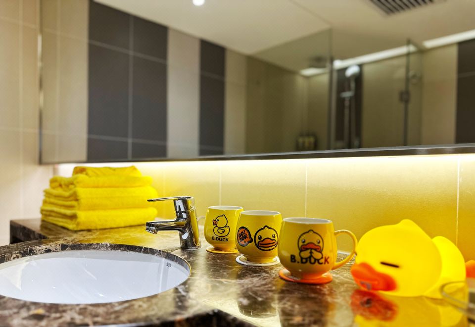 小黃鴨鳥巢景觀小童套房