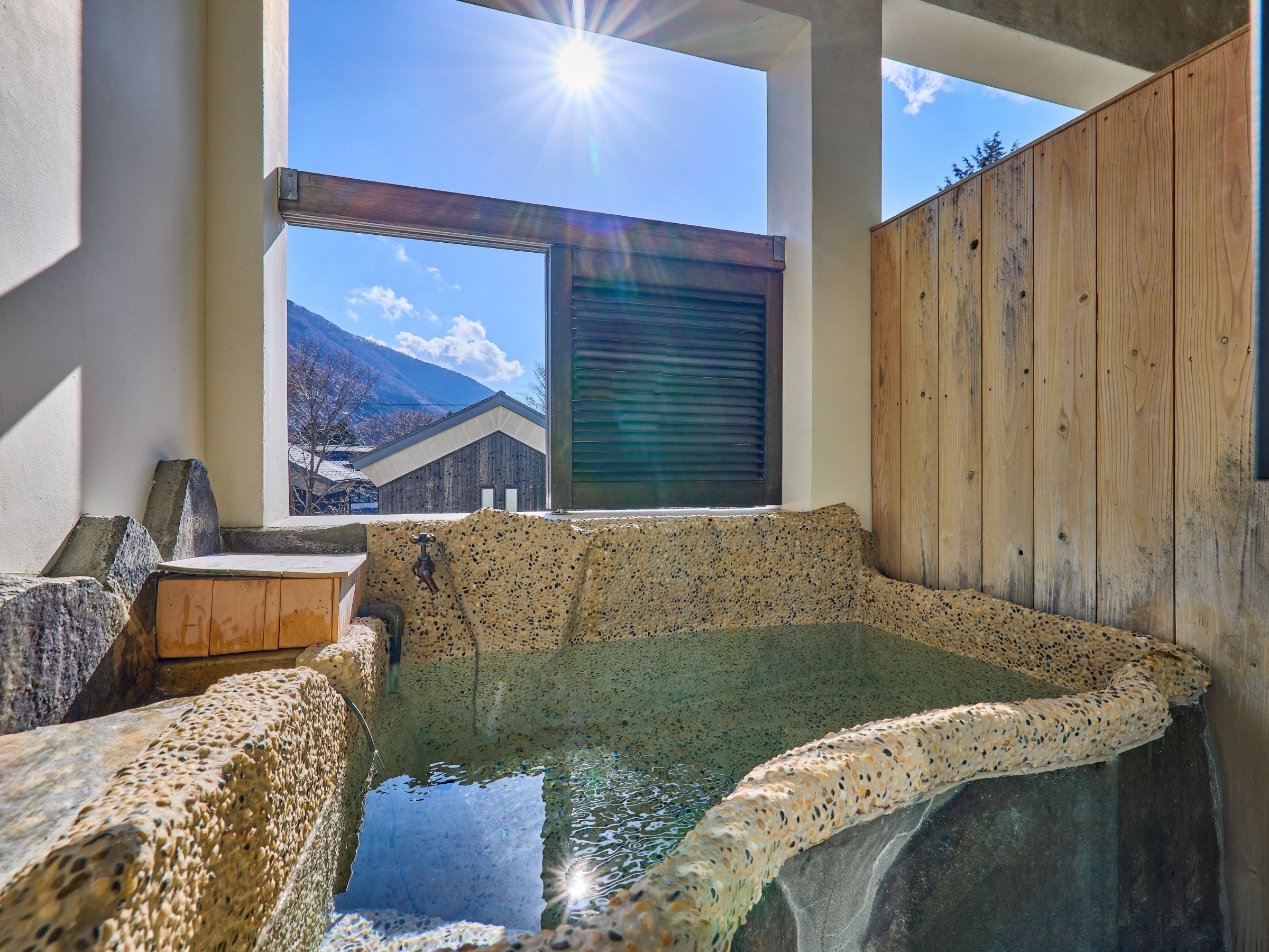 附樓日式雙床房（帶閣樓和露天浴室）