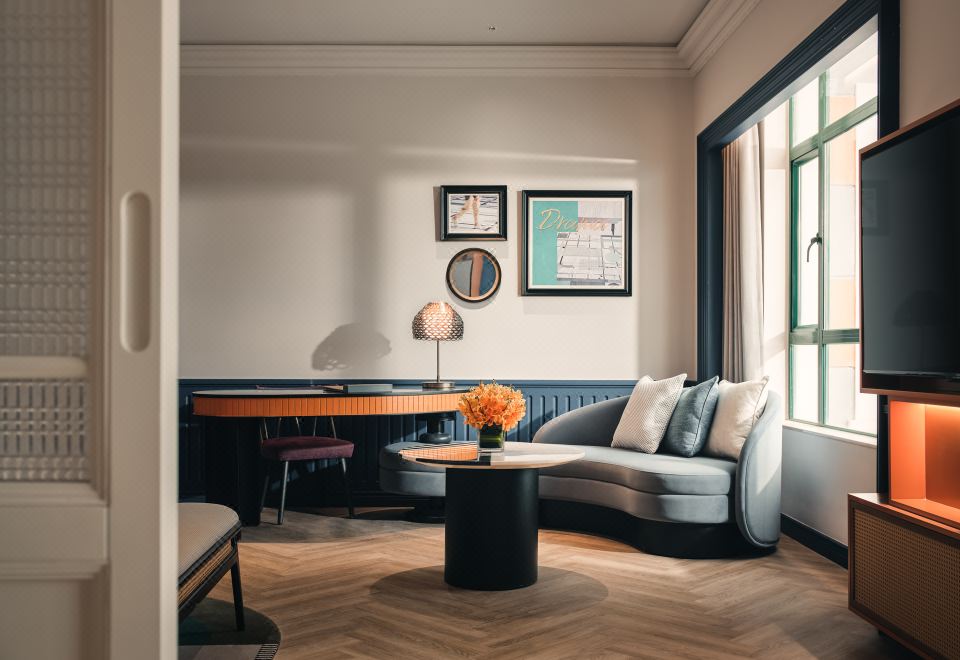 Hotel Indigo Shenzhen Overseas Chinese TownFamily Triple Room