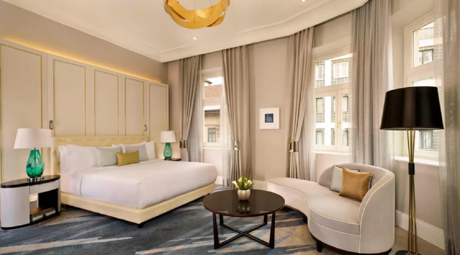 俱乐部豪华套房