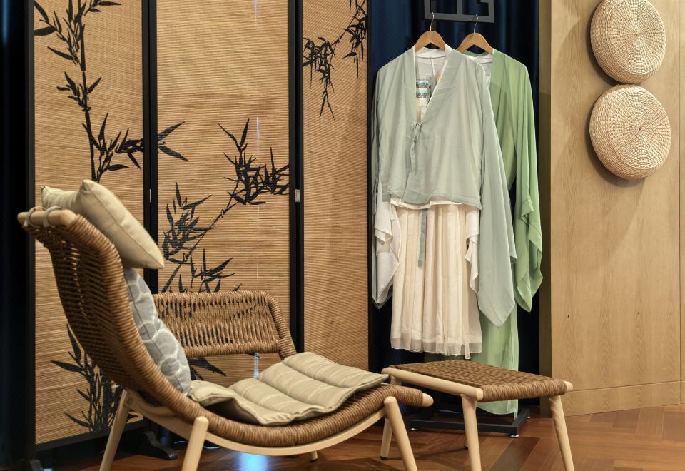 雅韵新吴主题房