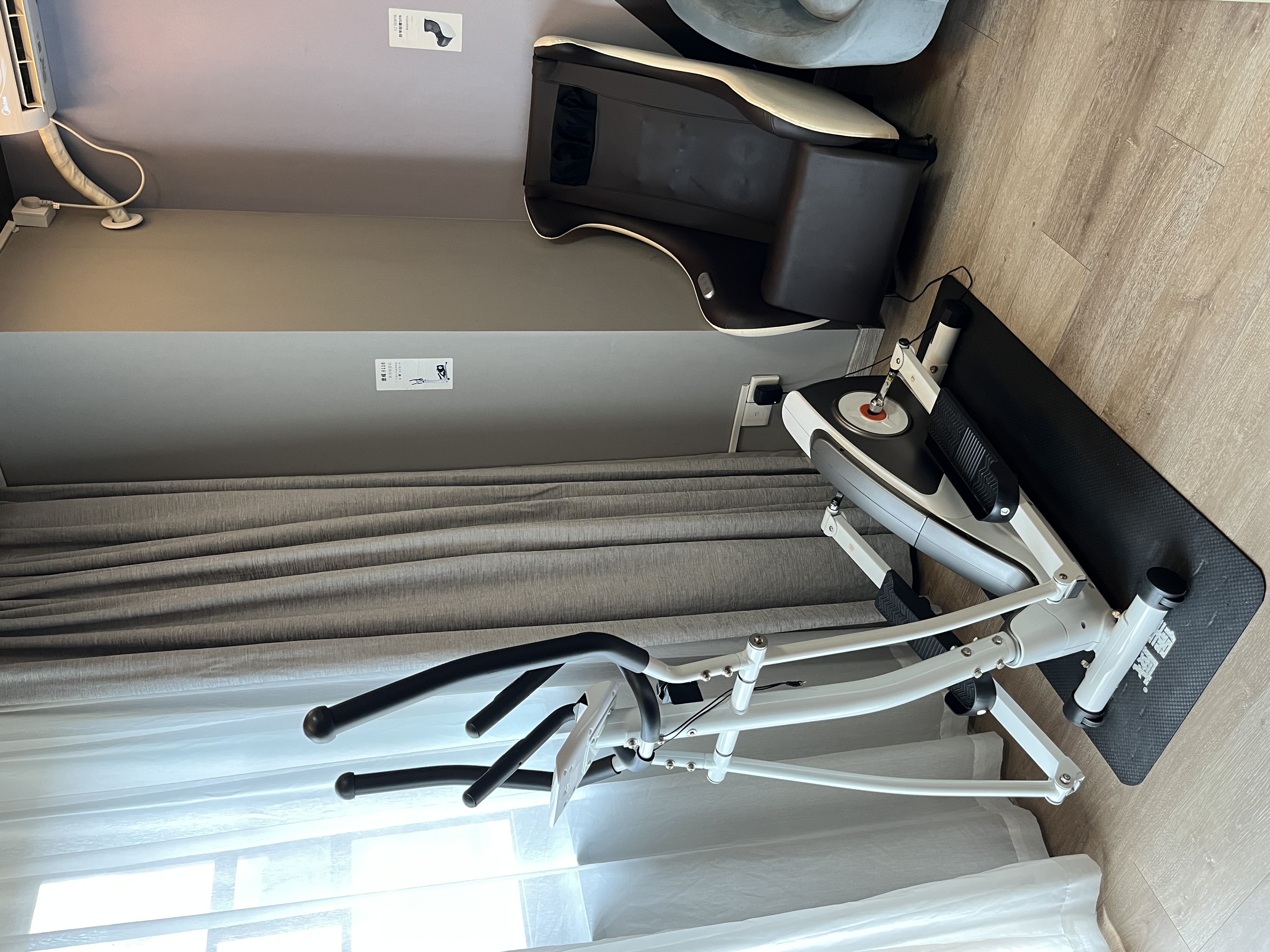 轻奢运动套房（私享露台+跑步机）