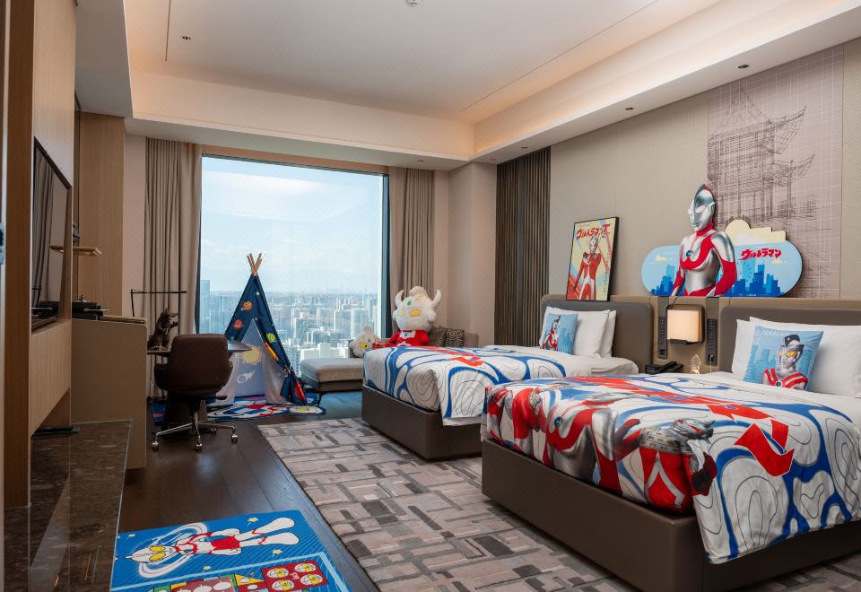 奥特曼主题双床 | 高空180度城景 +童趣帐篷+玩偶