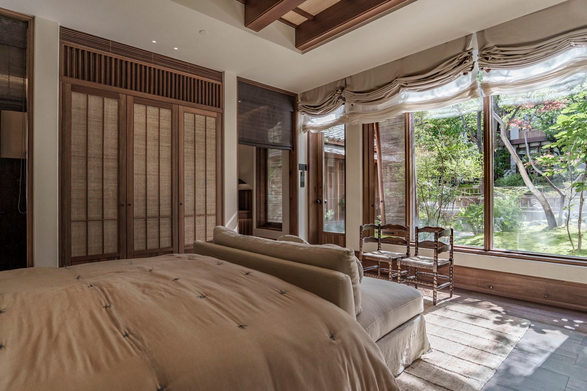 Guestroom - Garden-View (Double Bed)(Bathtub)