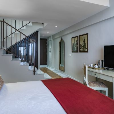 Vincci Essence Family Room (2Adults + 2Children) Vincci La Rabida Hotel Sevilla Promo Code