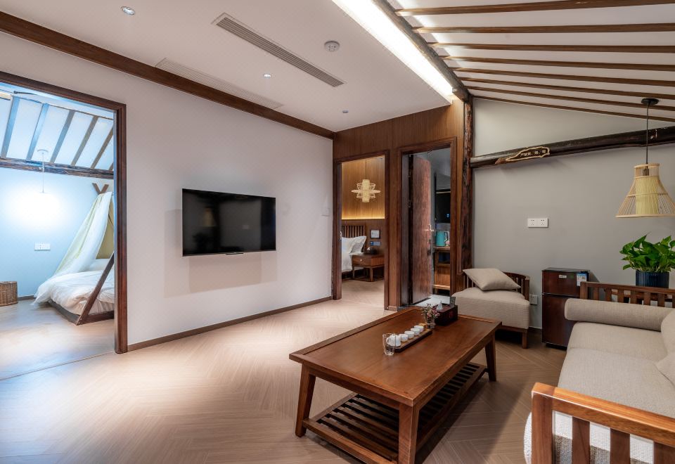 Family Friendly Suite - with View (Tatami)