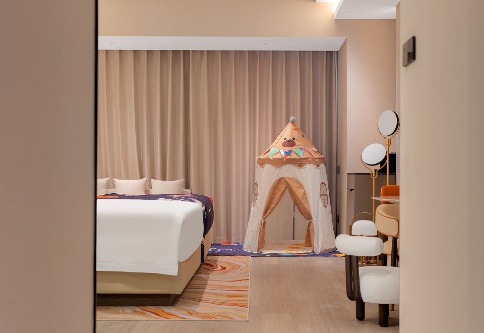 豪华亲子房
