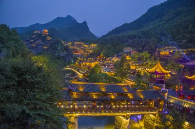 Wangxiangu Cliff Homestay Hoteles en 