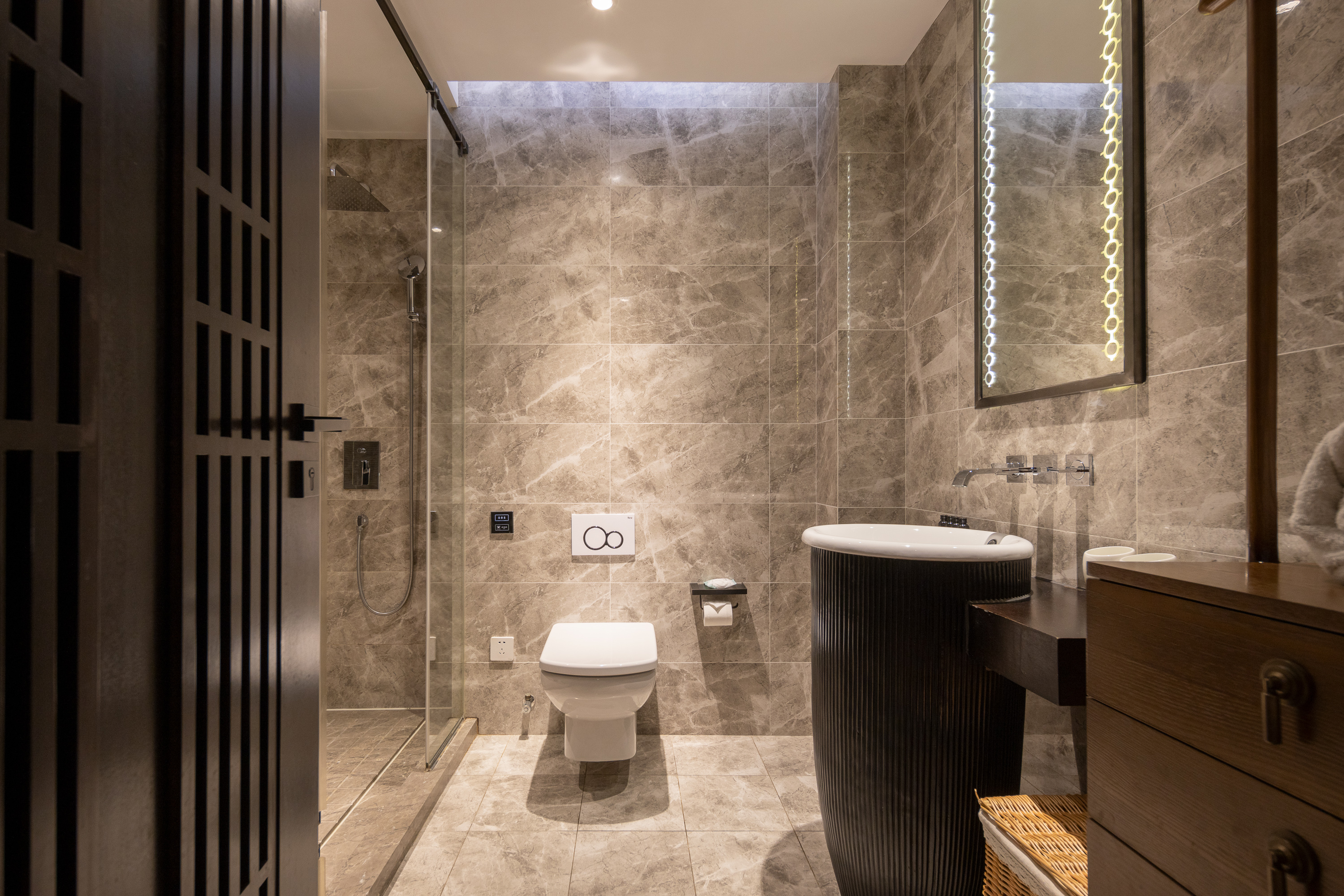 秋分·临街大床房