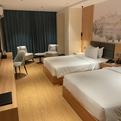 Jinjiang Star Hotel Hotels near The Pergola
