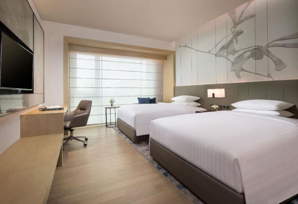 Courtyard by Marriott Shanghai HongqiaoGuestroom (2 beds)