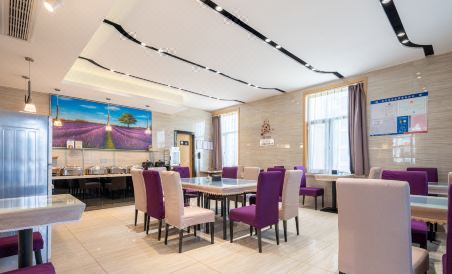 Lavande Hotel (Rizhao Suning Plaza Wanda Cinema Branch) - Housity