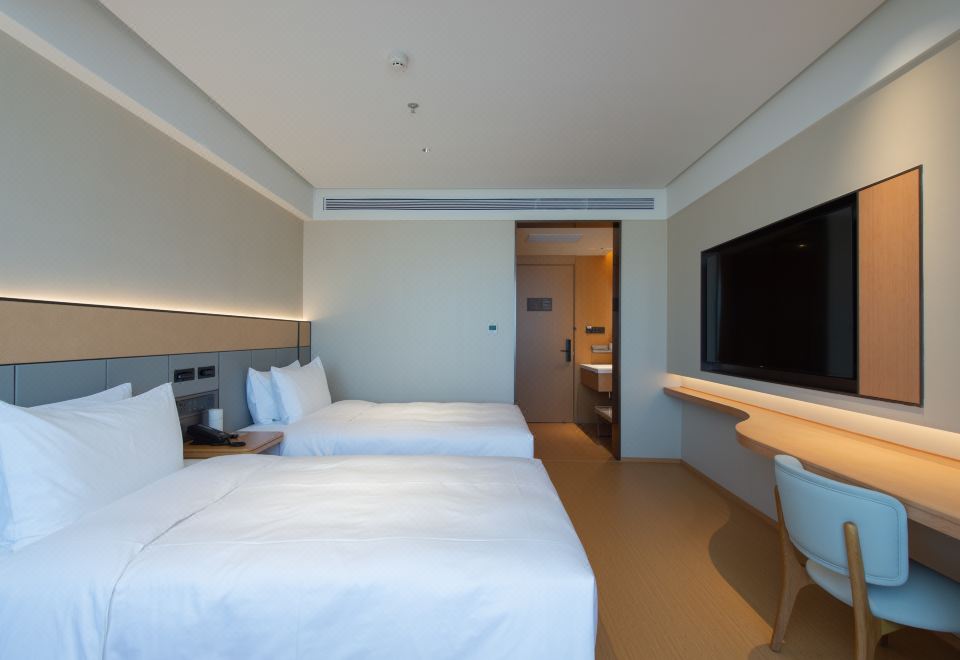 JI Hotel (Fuxin Jiefang Square)2-bed Room