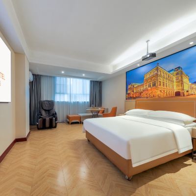 私人影院&超大熒幕 | 影音大床房 維也納飯店（深圳國際會展中心沙井地鐵站店）優惠