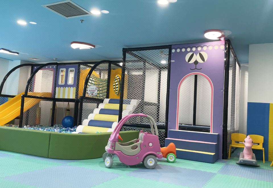 超级飞侠恐龙主题豪华亲子房