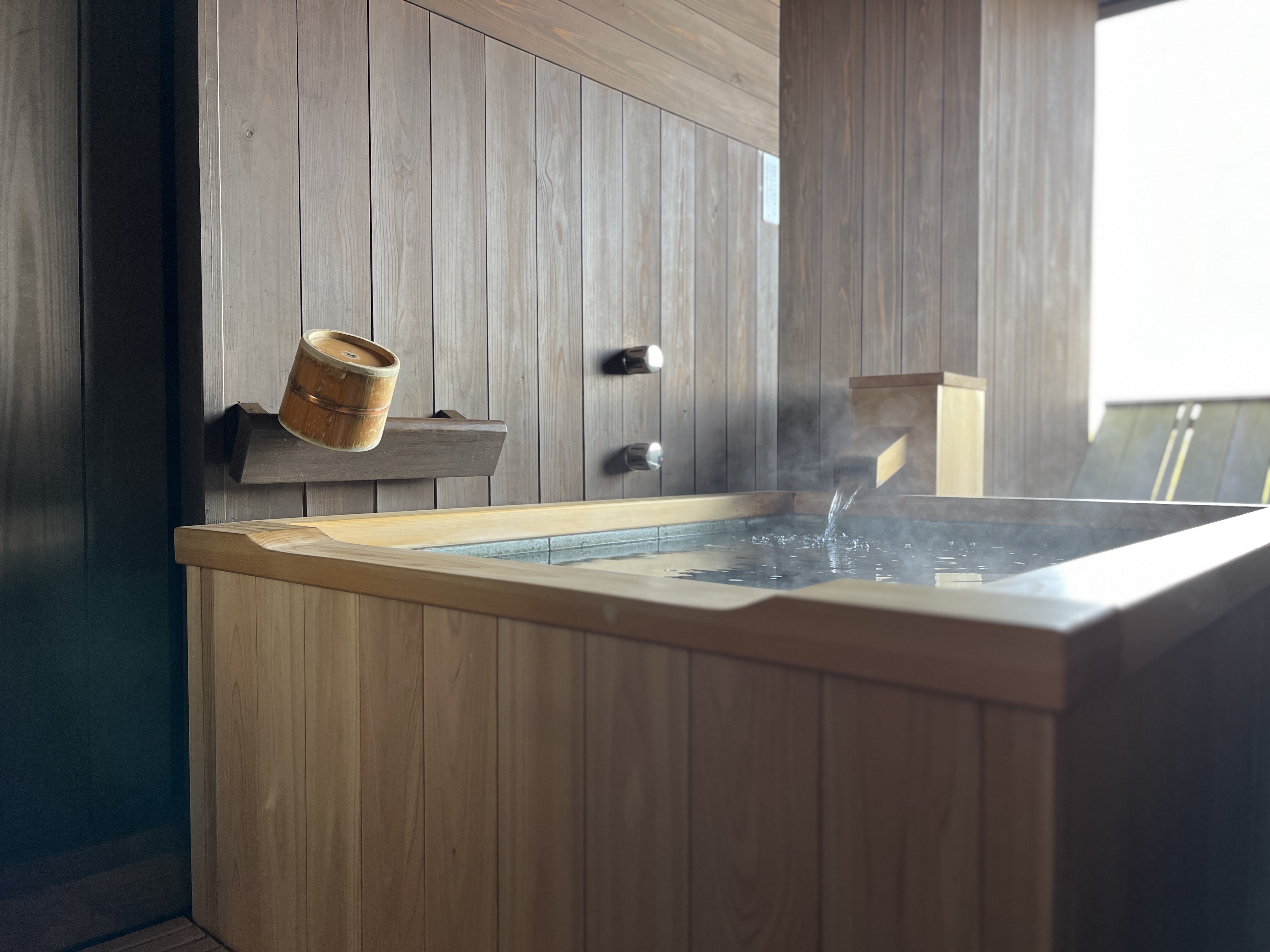 【富士山侧】温泉露天浴池（2号馆日西合璧房）