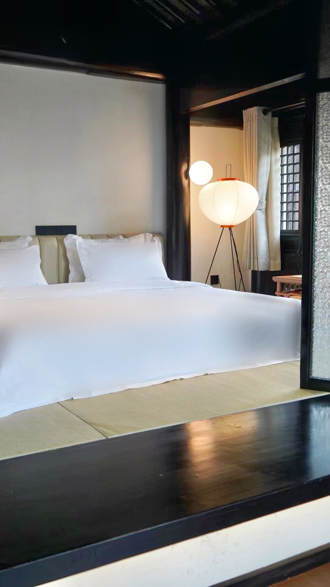 秋兰-豪华榻榻米房