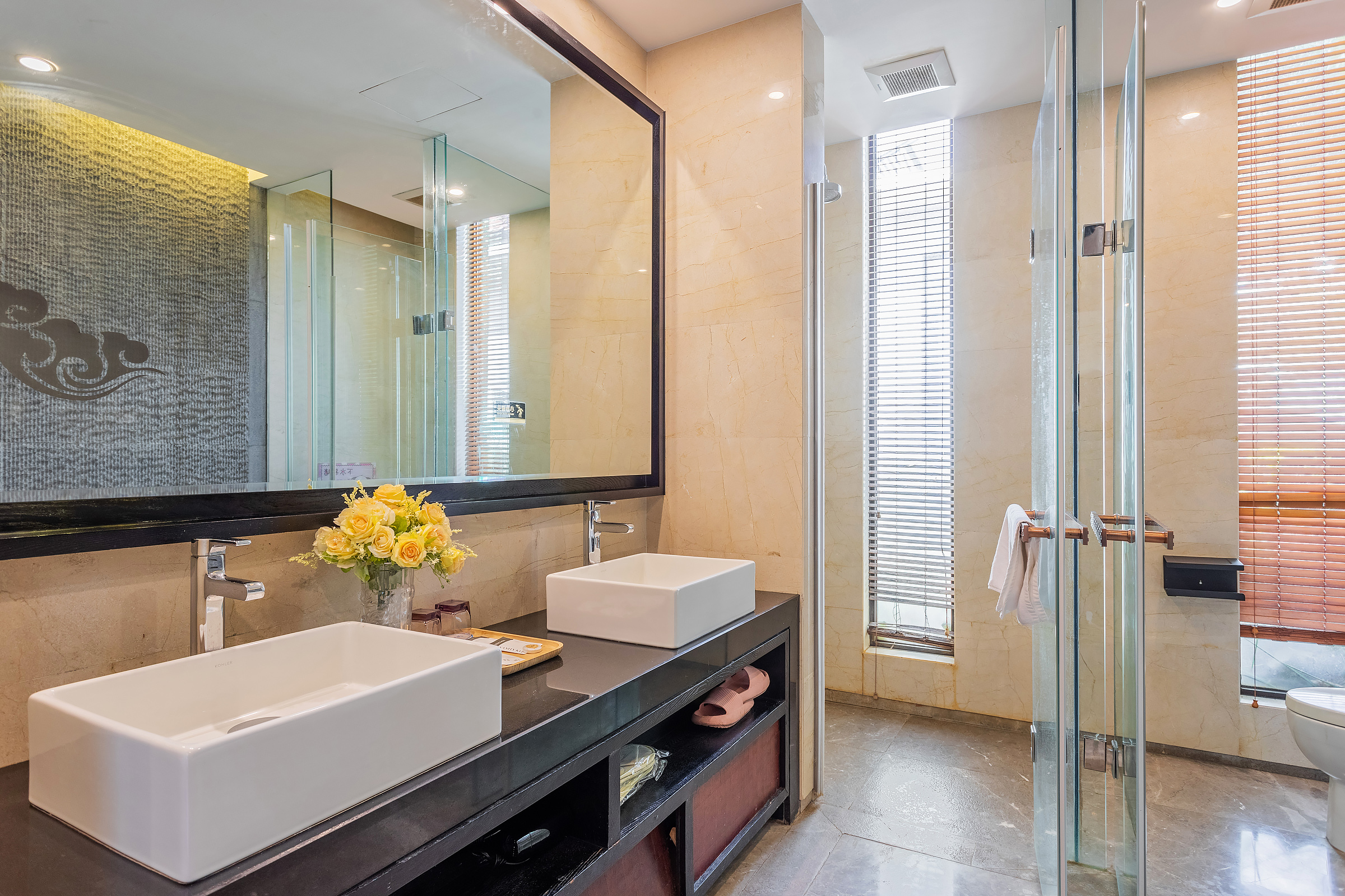 湖景私家泳池别墅·三卧