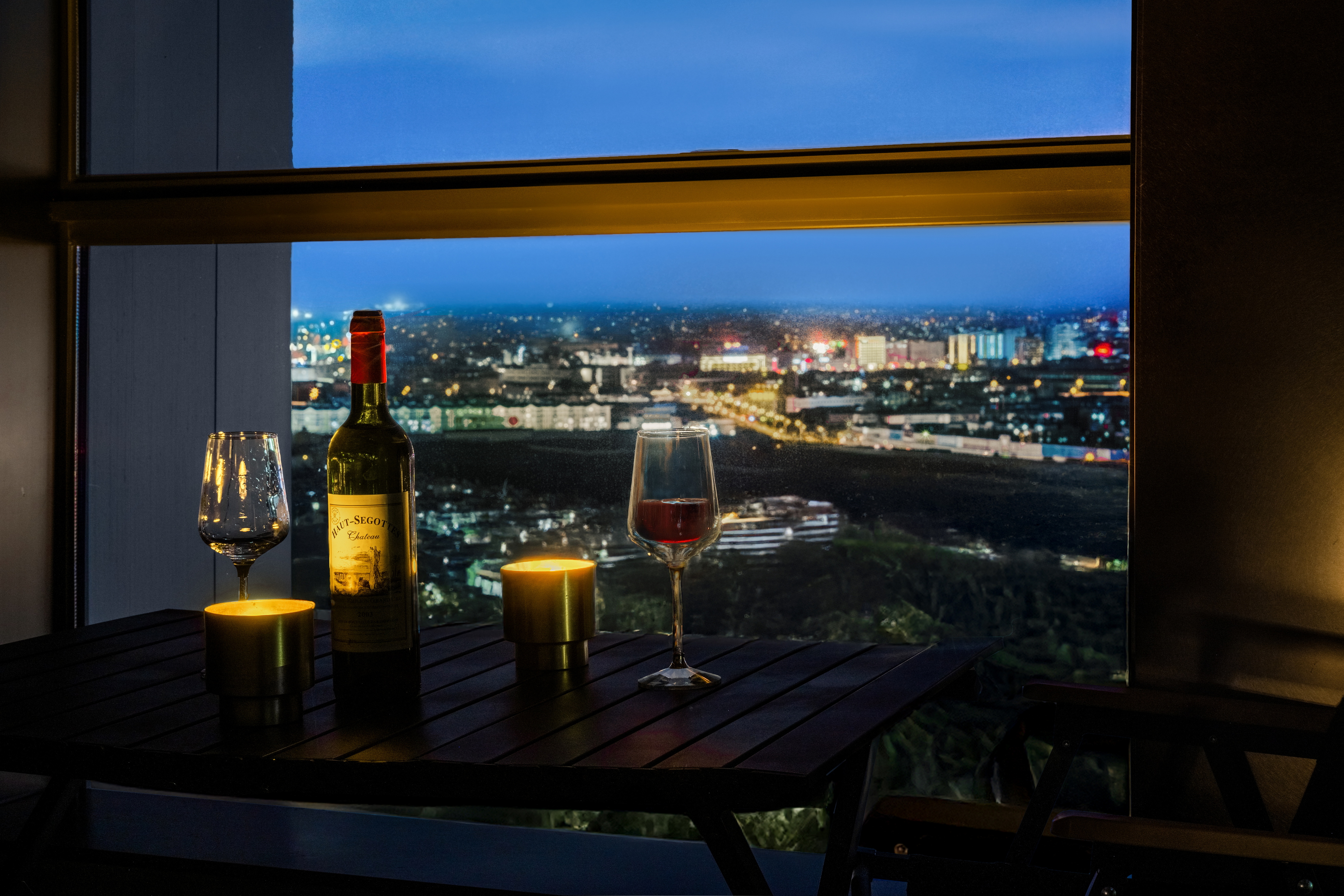 TiAmo复古式套房-浴缸[智能客控+芝华仕头等舱床垫+全套科勒衞浴]