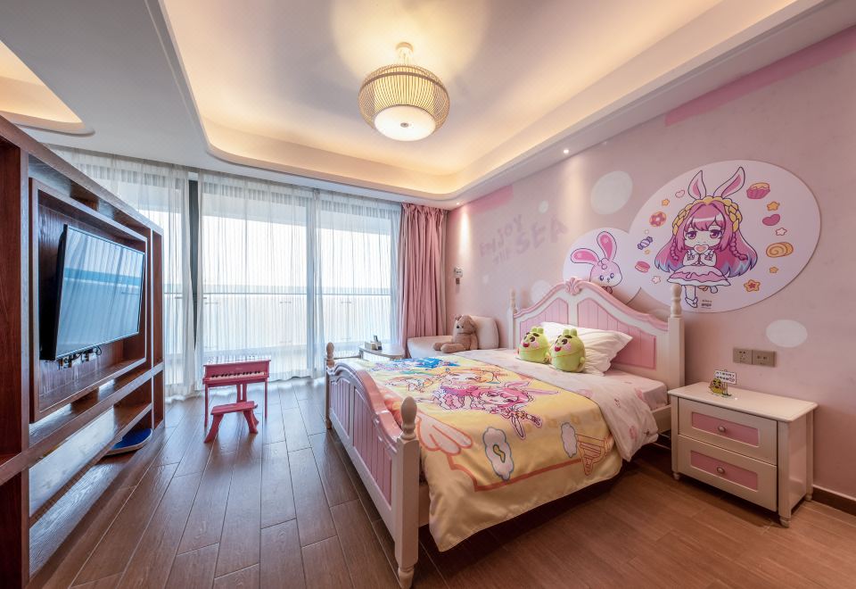 酷芽巴啦啦海景家庭房（子母床）