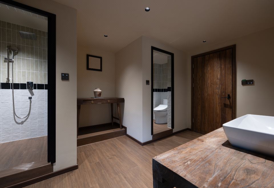 梧影.阳台观景家庭房-零压床垫︱智能客控︱极米投屏