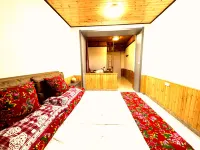 Snow Valley Snow's Fate Inn (China Snow Valley Scenic Spot)