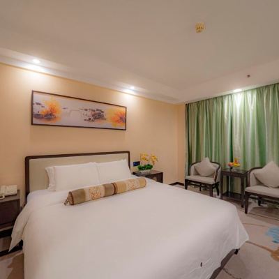 舒適大床房（混合入住） 廣東大廈（廣州省政府紀念堂地鐵站店）優惠