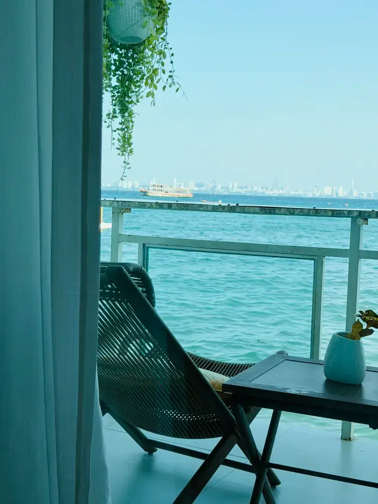 ห้องเตียงควีน พระอาทิตย์ขึ้น วิวทะเล