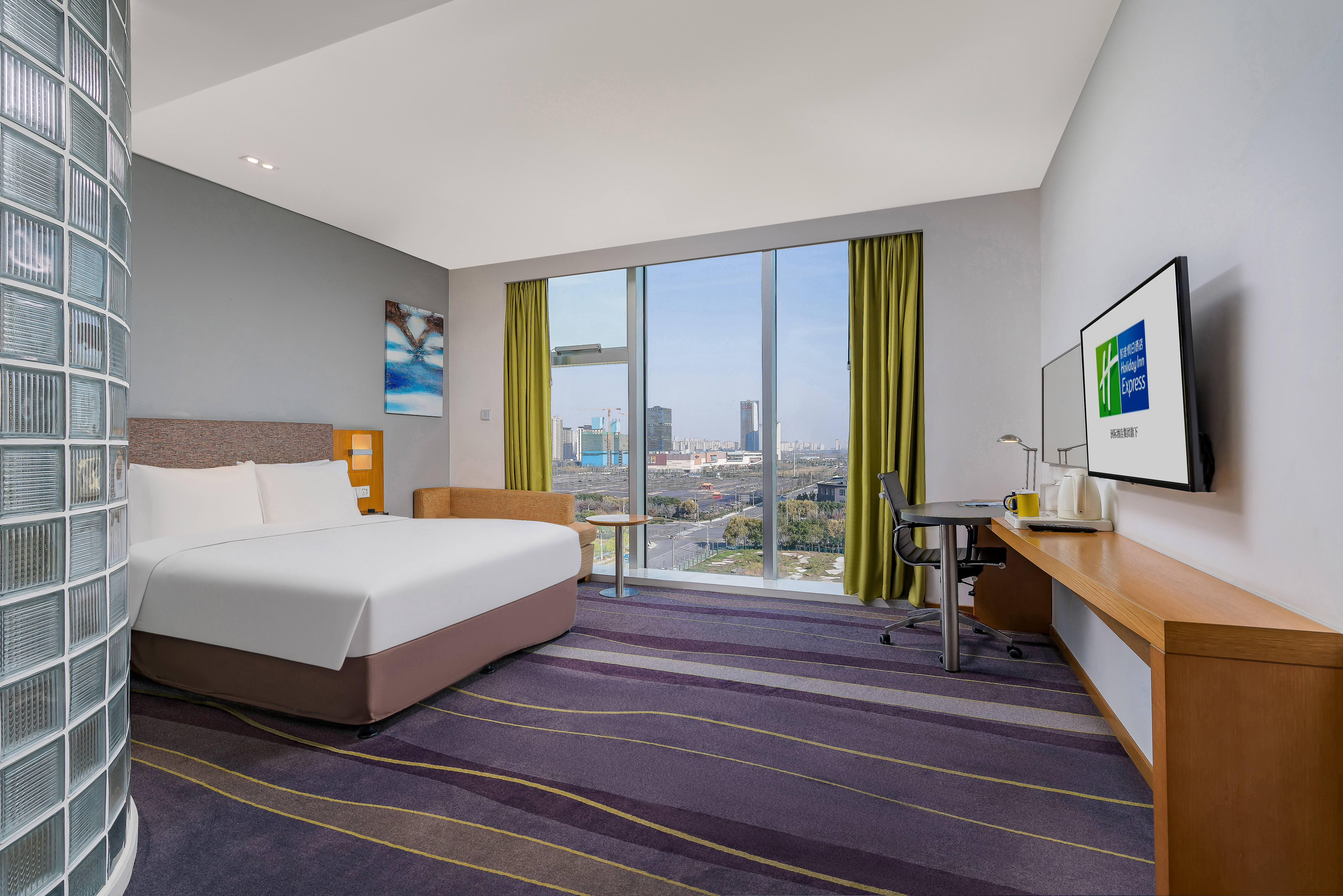 静享大床房【中央空调供暖+羽绒枕被+康乃馨床品】