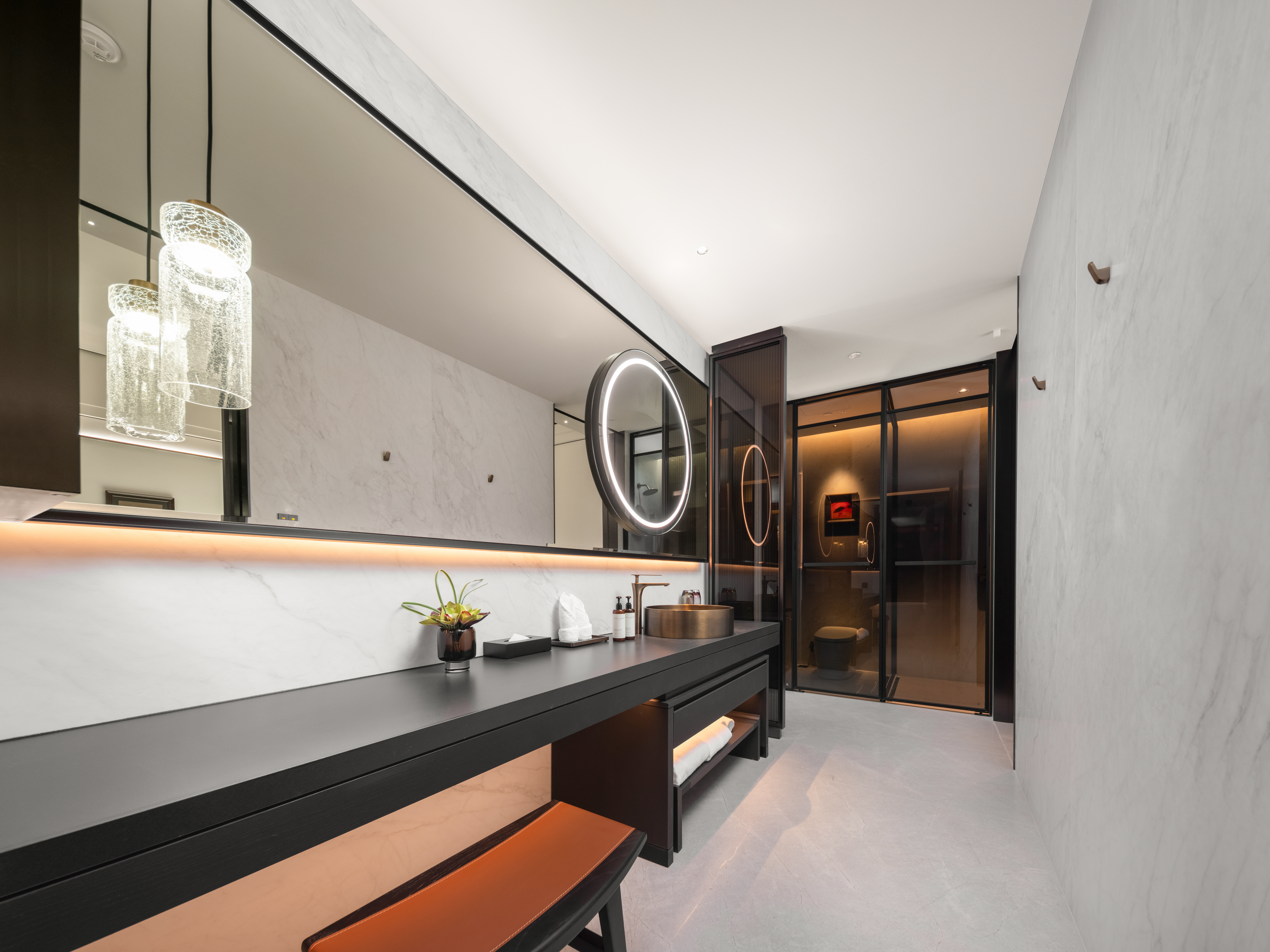 Deluxe 2-bed Room