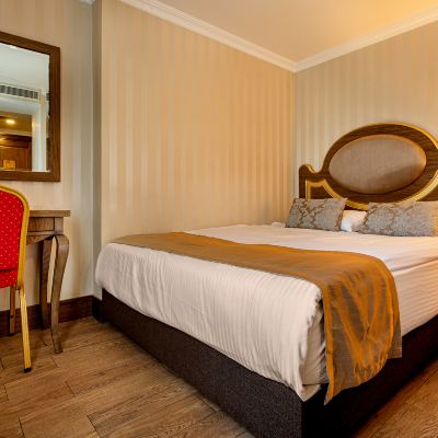 Budget Queen Room The Central Hotel Promo Code