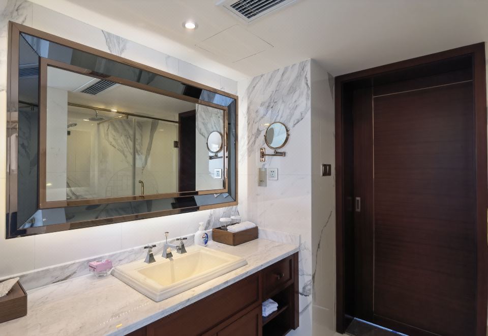 行政套房（零壓深睡眠記憶枕+高回彈乳膠床墊）