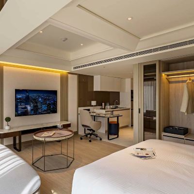 Connecting Room with 101 view Hanns House Promo Code