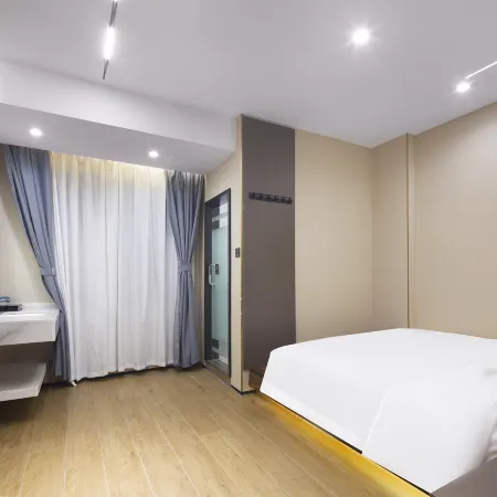 Peace Hotel Отели в г. Баотин