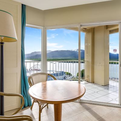 經典港景兩張雙人床房 凱恩斯鉑爾曼國際大飯店優惠