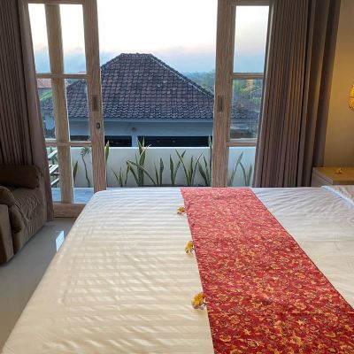 Deluxe Room Umah Dayuh Promo Code