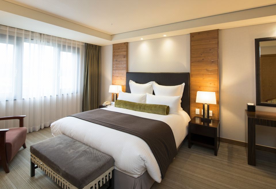 InterContinental Hotels ALPENSIA PYEONGCHANG RESORT by IHGDeluxe Suite