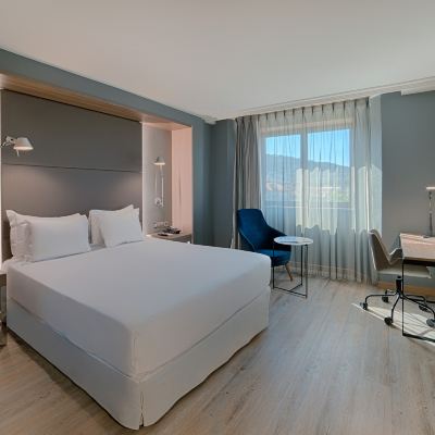 Family Connecting Ext (4ADults+1Child) NH Nice Promo Code