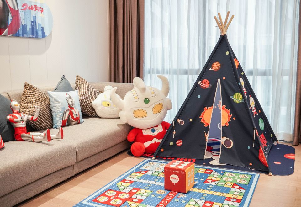 Ascott Raffles City ChongqingUltraman Parent-child Theme Room(Two-bedroom Deluxe Suite)
