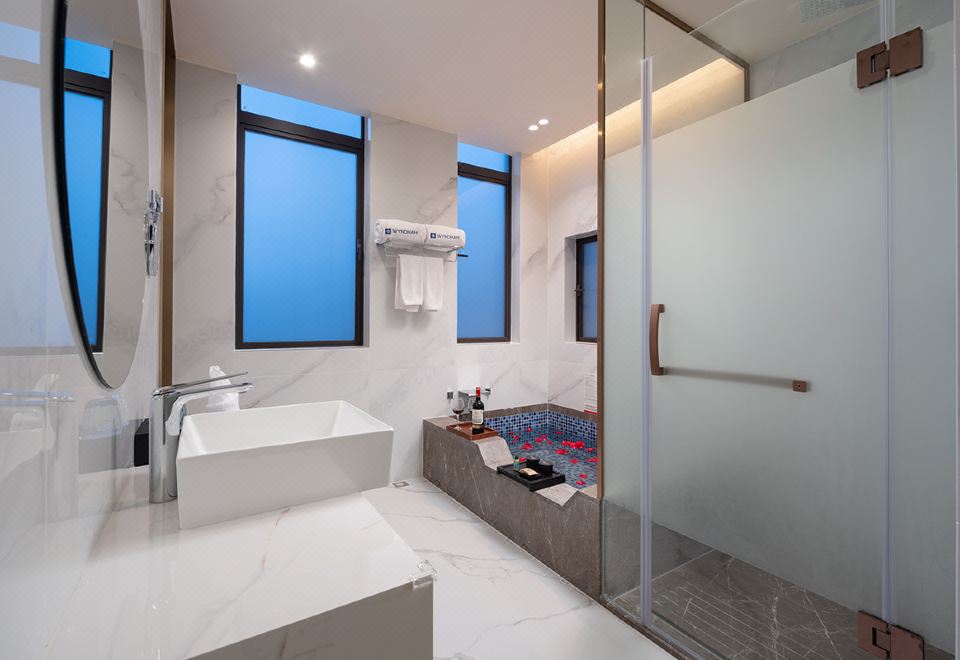 Wyndham NankunshanTangyuan Five-Bedroom Villa