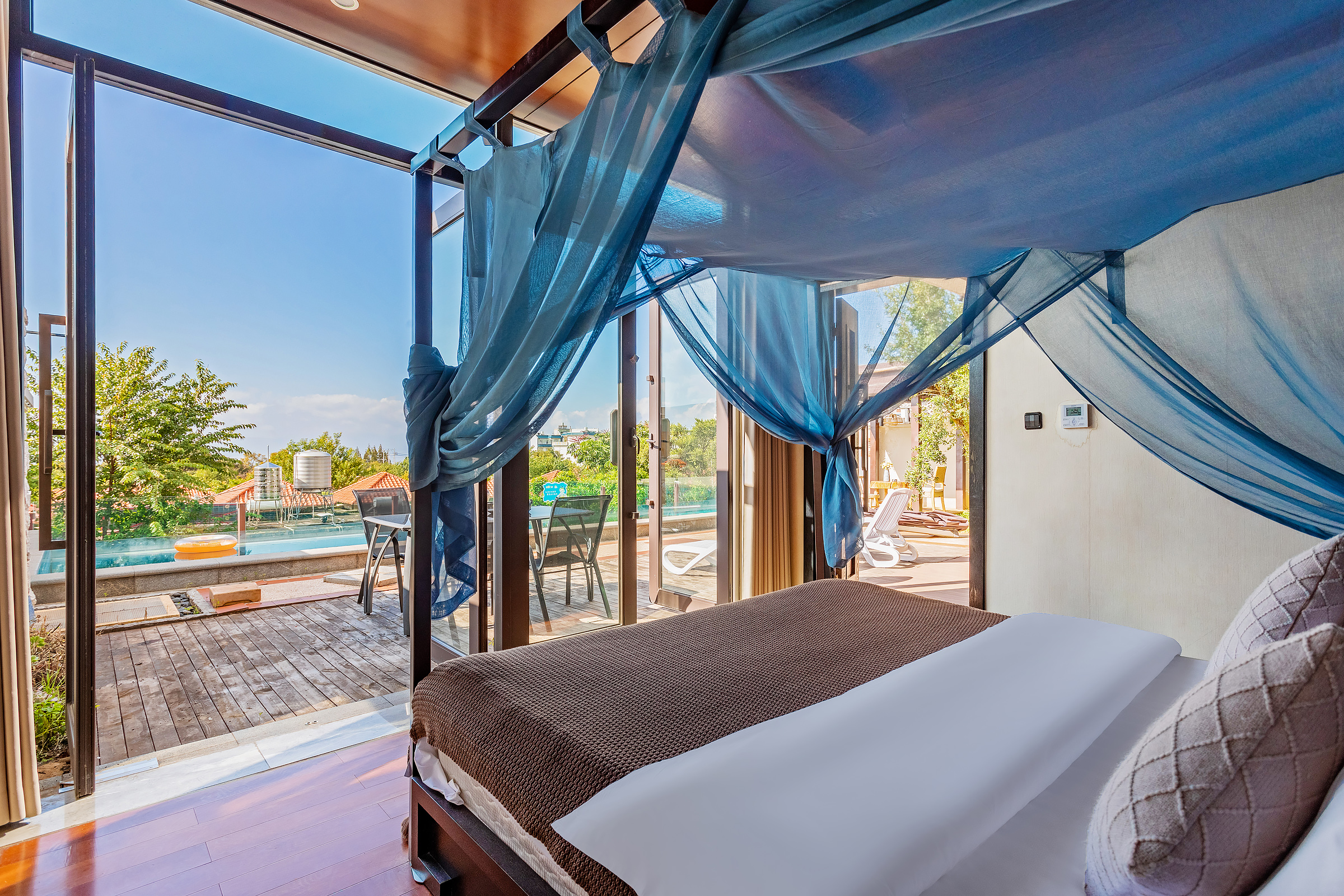 湖景私家泳池别墅·两卧