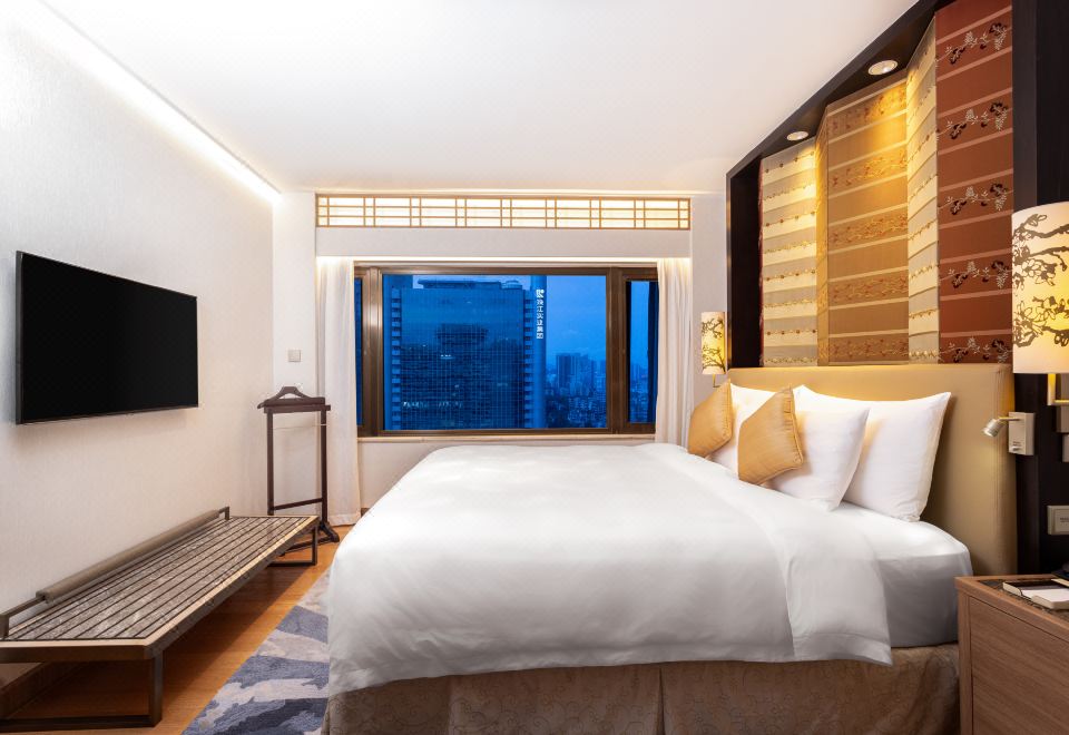 花園行政大床套房