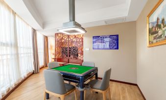 Vienna Hotel (Guangzhou Baiyun International Airport T2 Terminal) - Housity